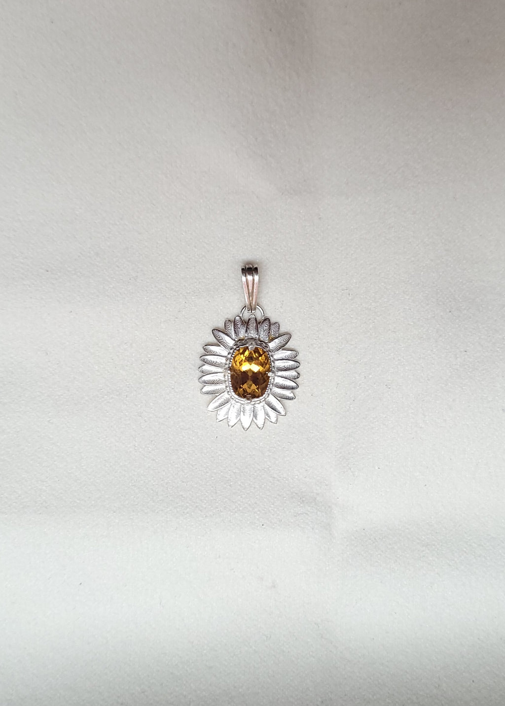 Daisy Necklace